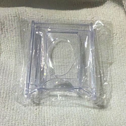 Clear plastic coin - clear,